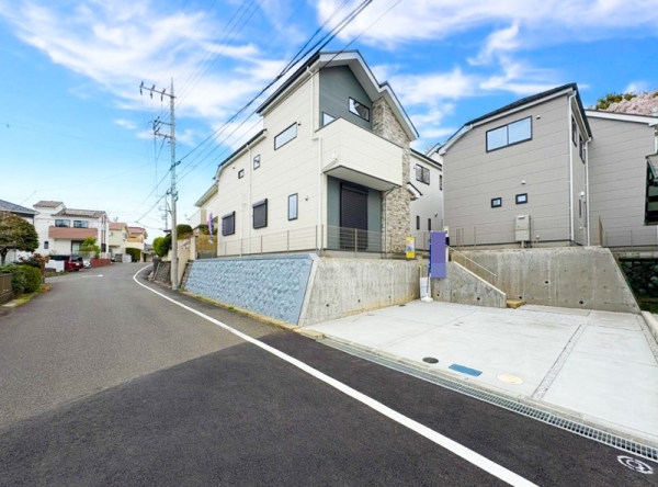 町田市本町田　新築一戸建て