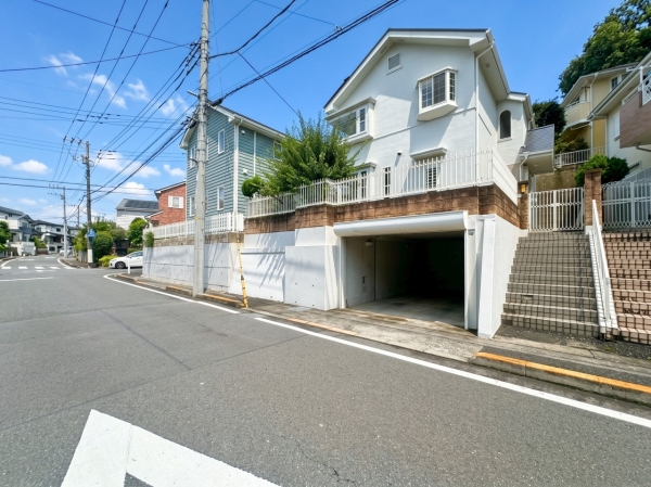 町田市つくし野4丁目 中古一戸建て