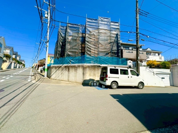 横浜市青葉区桂台２丁目　新築一戸建て