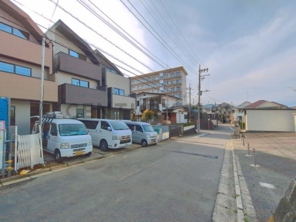川崎市宮前区白幡台１丁目　新築一戸建て
