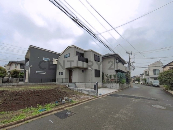 横浜市港北区下田町３丁目　新築一戸建て