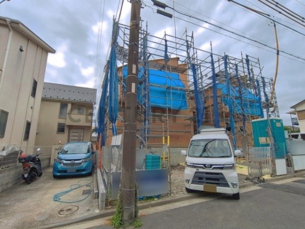 横浜市金沢区富岡西４丁目　新築一戸建て