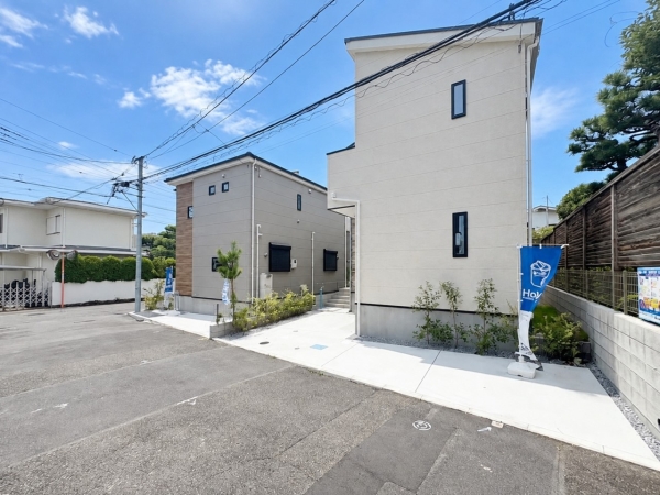 藤沢市辻堂太平台１丁目　新築一戸建て