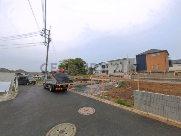 横浜市緑区鴨居４丁目　新築一戸建て