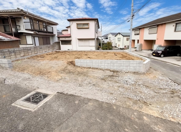横浜市磯子区森５丁目　新築一戸建て