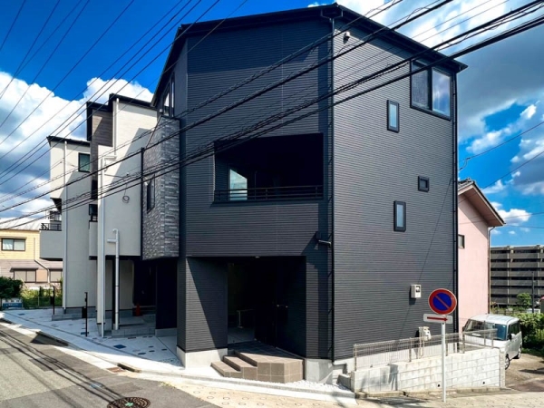 横浜市緑区いぶき野　新築一戸建て