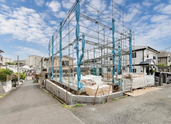 横浜市南区六ツ川３丁目　新築一戸建て