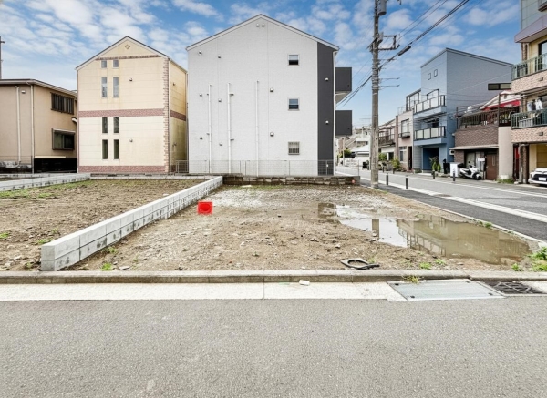 横浜市南区中村町４丁目　新築一戸建て