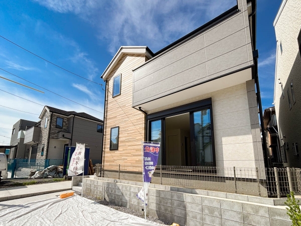 藤沢市石川３丁目　新築一戸建て