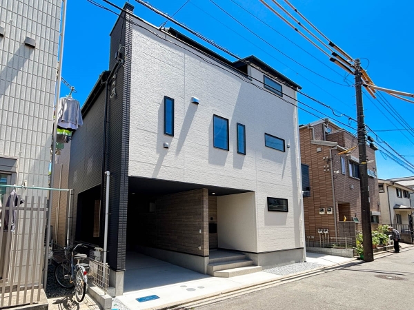 横浜市中区本牧元町　新築一戸建て