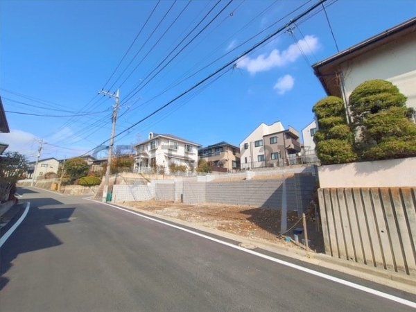 横浜市都筑区すみれが丘　新築一戸建て