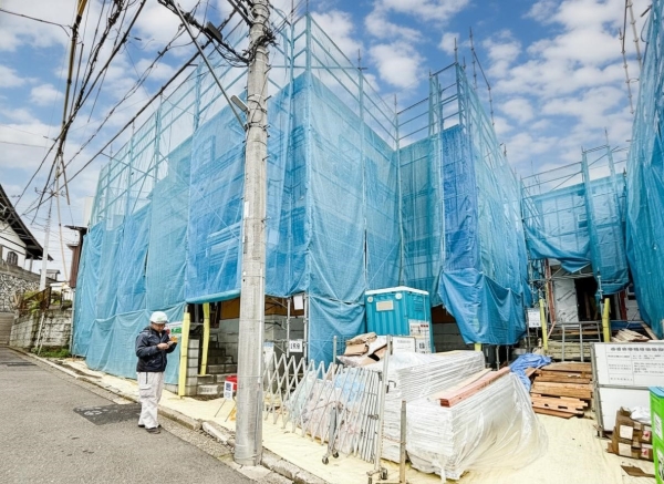 横浜市南区庚台　新築一戸建て