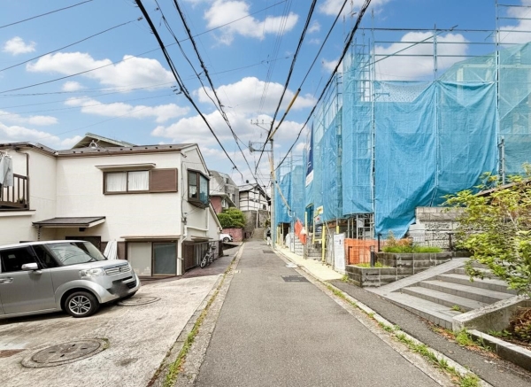 横浜市南区庚台　新築一戸建て