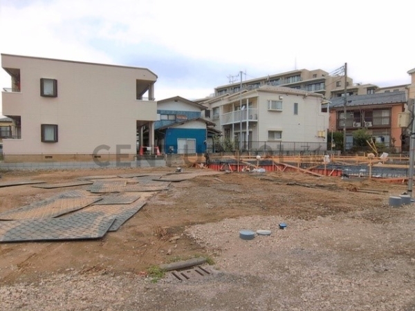 川崎市高津区溝口６丁目　新築一戸建て