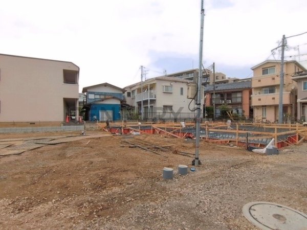 川崎市高津区溝口６丁目　新築一戸建て