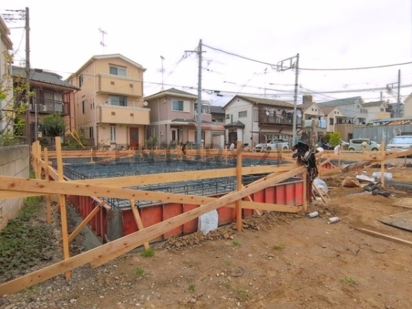川崎市高津区溝口６丁目　新築一戸建て