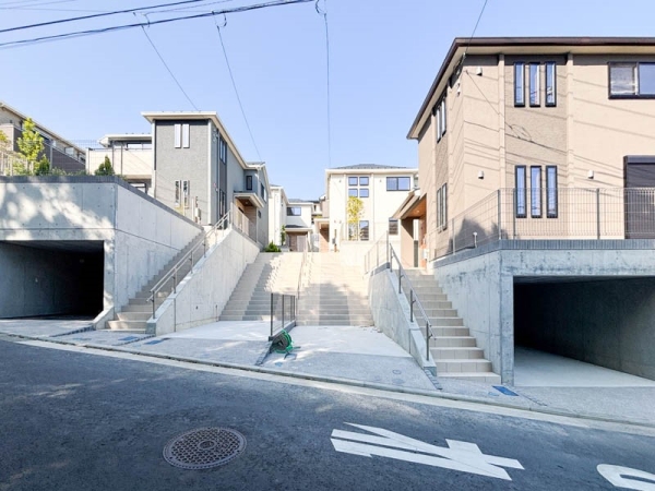 横浜市青葉区田奈町 新築一戸建て