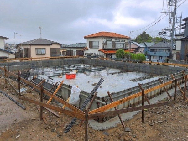 横浜市港南区笹下６丁目　新築一戸建て