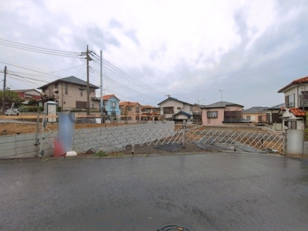 横浜市港南区笹下６丁目　新築一戸建て