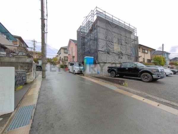 川崎市麻生区千代ケ丘４丁目　新築一戸建て