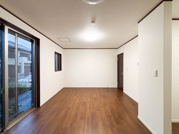 綾瀬市綾西４丁目の中古一戸建て
