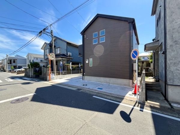 茅ヶ崎市南湖６丁目　新築一戸建て