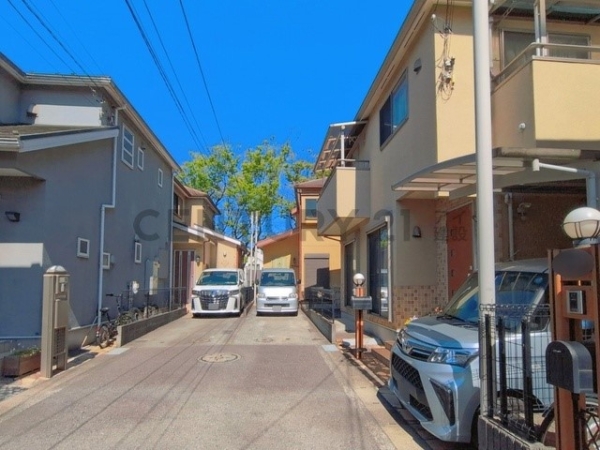 横浜市都筑区茅ケ崎南５丁目　中古一戸建て