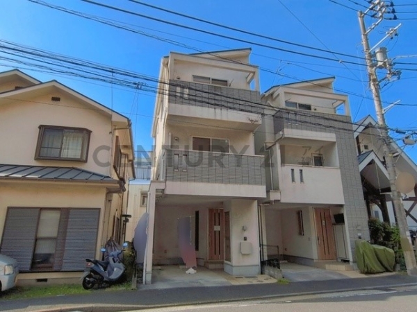 横浜市中区根岸町３丁目　中古一戸建て