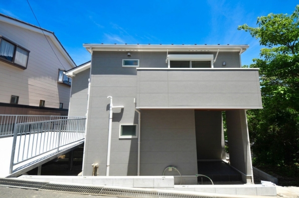 横浜市中区本郷町３丁目　新築一戸建て