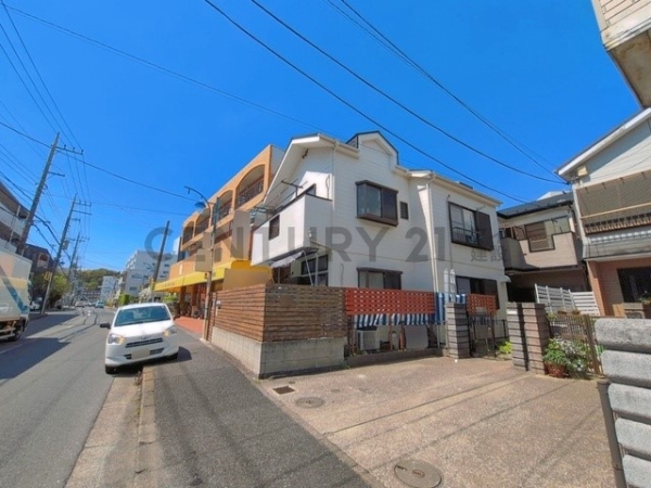 横浜市青葉区荏田町　中古一戸建て