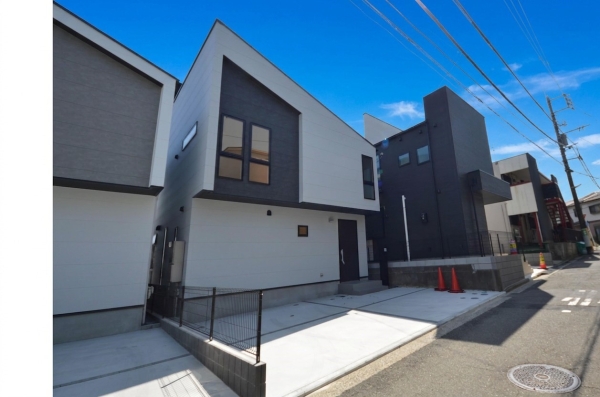 横浜市金沢区富岡東1丁目 新築一戸建て