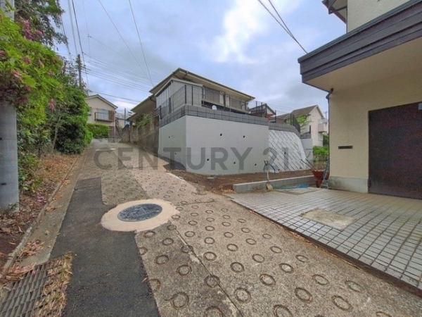 横浜市保土ケ谷区峰岡町２丁目の土地