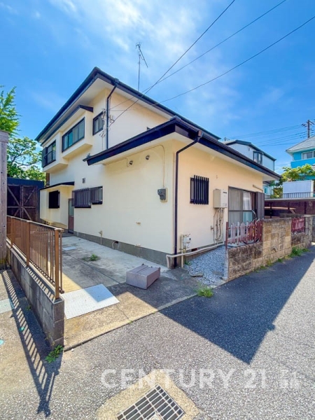 藤沢市片瀬４丁目の中古一戸建て