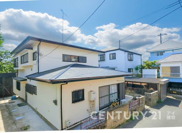 藤沢市片瀬４丁目　中古一戸建て