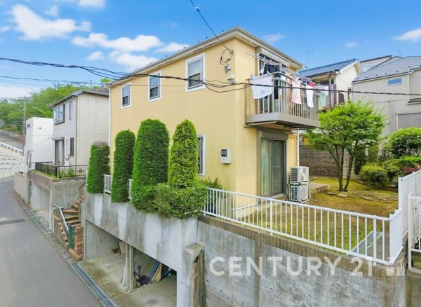 横浜市中区仲尾台　中古一戸建て