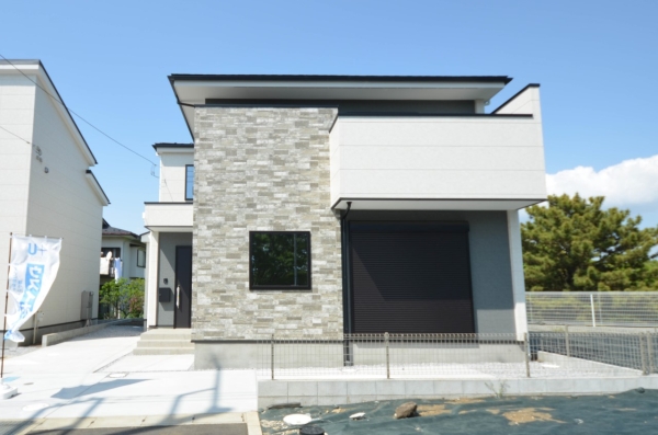 藤沢市本藤沢２丁目　新築一戸建て