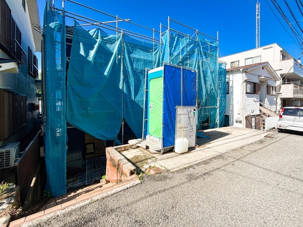 横浜市南区六ツ川２丁目　新築一戸建て