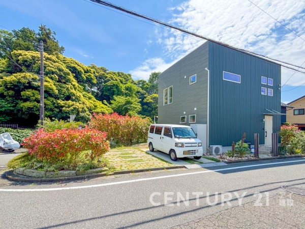 藤沢市片瀬山４丁目　中古一戸建て