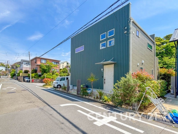 藤沢市片瀬山４丁目　中古一戸建て