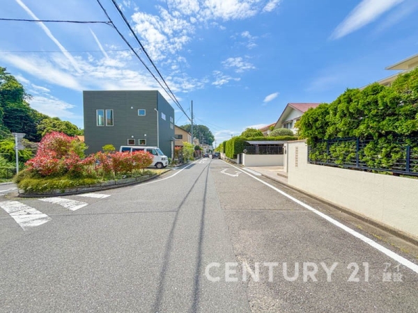 藤沢市片瀬山４丁目の中古一戸建て