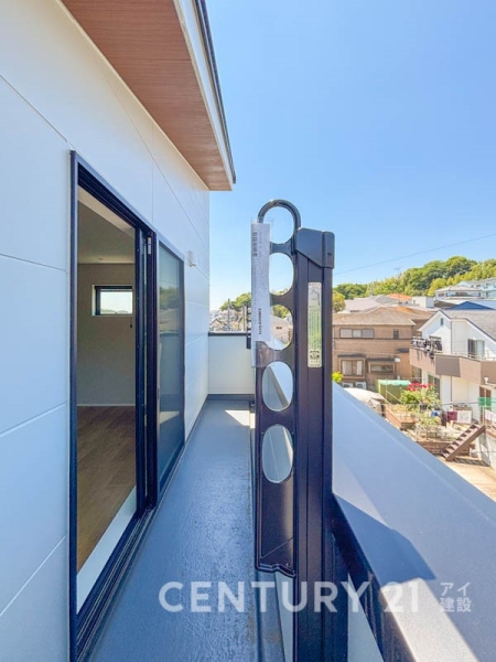 藤沢市白旗４丁目　新築一戸建て