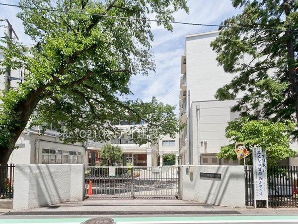 横浜市港北区菊名３丁目　新築一戸建て(横浜市立港北小学校)