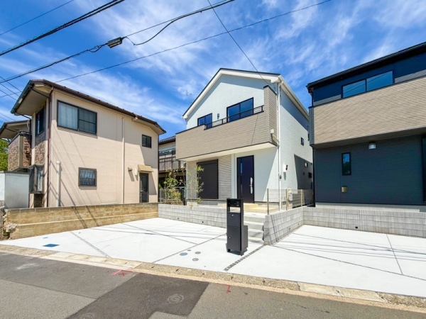 横浜市旭区今宿西町　新築一戸建て