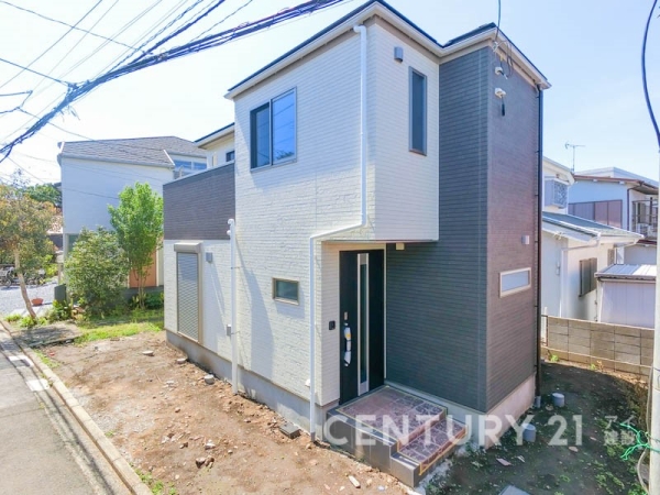 横浜市中区鷺山　新築一戸建て