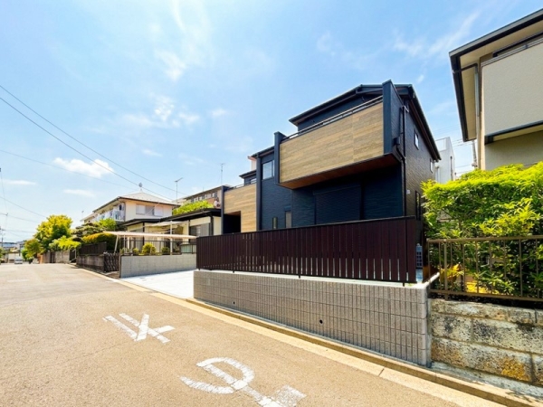 横浜市青葉区桜台　新築一戸建て