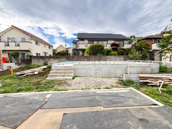 横浜市青葉区美しが丘西２丁目　新築一戸建て
