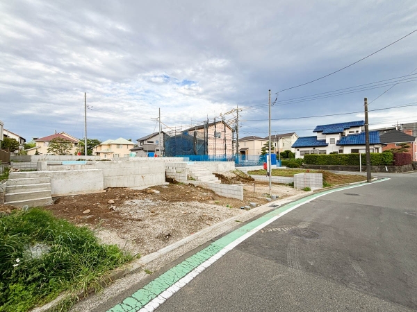 横浜市青葉区美しが丘西２丁目　新築一戸建て
