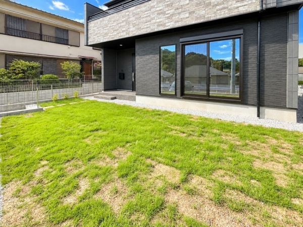 横浜市神奈川区菅田町　新築一戸建て