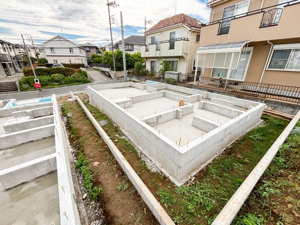 横浜市青葉区美しが丘西２丁目　新築一戸建て