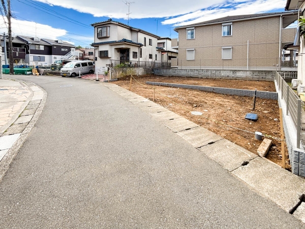 横浜市港北区小机町　新築一戸建て